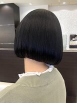 ぱつっとミニボブ