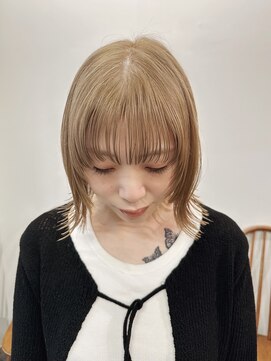 ニール シトロン 名古屋 伏見 丸の内(NEELU citron) 【NEELU_misa】ハニーベージュ