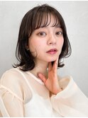 前髪レイヤーカットエアリーカール暗めカラーくびれボブ