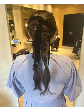 ソラス 緑地公園店(SOLAS) ツイン編みおろしアレンジ