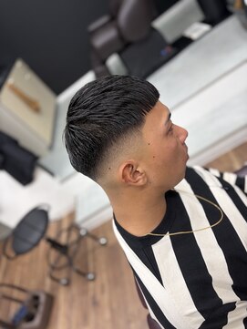 グリード(Greed) クロップスタイル