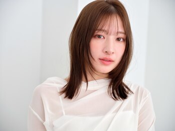 リコ リトル 大通(lico×little)の写真/顔周りカットで印象がガラッと変わる。前下がりマッシュ/センターパートなどトレンド最先端狙うならlittle