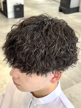オーバル ジングウマエ(OVARL jingumae) 縦落ちツイストスパイラルラウンドマッシュ