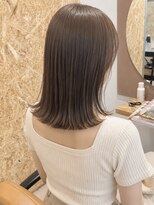 ノア(NOA)&nbsp;【NOA】透明感グレージュ外ハネくびれミディ髪質改善ストレート