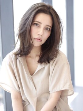 クイントネオリーブ 自由が丘正面口店(quint:neolive) 【自由が丘　quint: neolive】大人の魅力溢れる☆センターパート