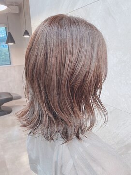 ドゥマン(Demain) レイヤーカットベージュブラウンブリーチなし透明感カラー小顔