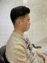 メリケンバーバーショップ フクオカ(MERICAN BARBERSHOP FUK)&nbsp;かきあげナチュラルフェードビジネス