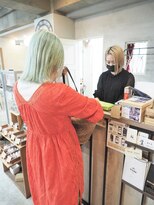 コニ(Coni) ♪百瀬俊幸♪ホワイトカラー/グリーンカラー/10代/20代