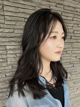 ハイバレーヘアーメゾン(HIGH VALLEY HAIRMAISON) 韓国レイヤー顔周りカット小顔カット艶髪ロングレイヤー