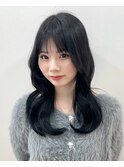 レイヤーロングに合わせカットフルバングエアリーロング