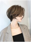 大人可愛い束感　耳掛けひし形小顔丸みショートボブ【近藤】横浜