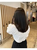 透ける暗めくすみグレージュ