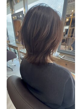 マインバイアフロートギンザ(MYNE by AFLOAT GINZA) レイヤーカット