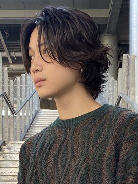 ユーフォリア 渋谷グランデ(Euphoria SHIBUYA GRANDE) ミディアムウルフ ニュアンスパーマ センターパート MOMO