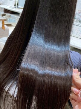 アルブル エト シミー(Arbre et chimie) 黒髪/オリーブグレー/小顔/ココアベージュ/東村山駅