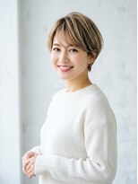 ティータ(teeta)&nbsp;丸顔カバー★艶ミルクティーブロンド×大人ショート