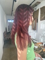 マド(Mado) Red color