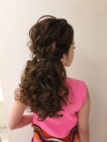 ヘアイズム ブランシュ(hair-ism BLanCHe) ハーフアップ