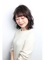 リス(Lis)&nbsp;暗髪アッシュのレイヤーミディー【所沢・東所沢】