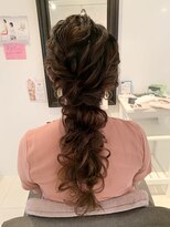 結婚式編み下ろし　ドレスヘア　パーティー　花嫁　二次会　大人