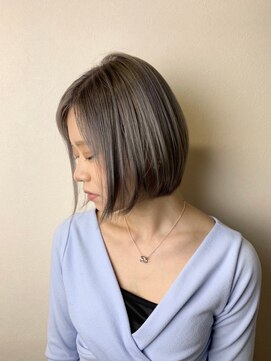 アイズ 本厚木(AIZU) グレージュボブ