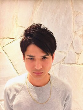 エルゴ 川崎西口(ergo) 刈り上げ2ブロックレイヤー