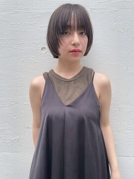 リブレ(LIBRE+hp) 【切りっぱなしボブ】