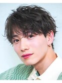 韓国ヘアカルマパーマカルマバングセンターパート黒髪ウルフ
