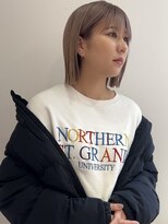 ヨーク(YOKE) 【YOKE】ミルクティーアッシュグレージュカラー金髪大人ボブ