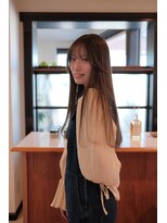 フィーカ(FIKA)&nbsp;くすみベージュロングヘア