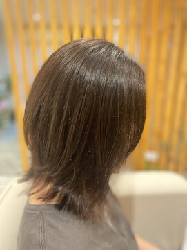 エナス(e'nas) 切りっぱなしボブレイヤー