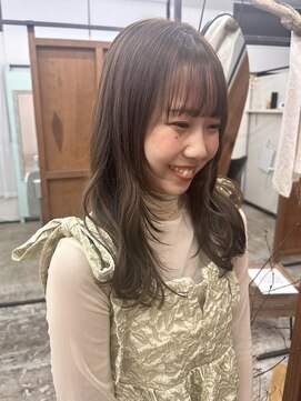 シンエノム(Shin enom) ロングレイヤー/ブラウンカラー