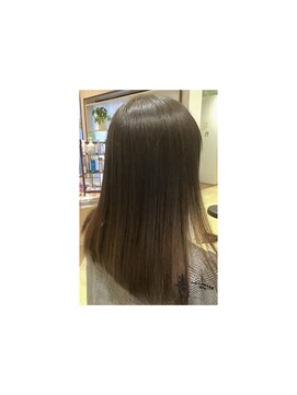 ヘアーラウンジ リレア(Hair Lounge Reler) ダメージの少ないカラー、トリートメント