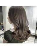 オリーブグレージュ