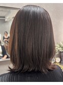 アイスグレージュ×ミディアムレイヤー
