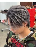 大人かっこいいホワイトシルバーバレイヤージュ