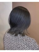 ダークアッシュインナーカラー×オリーブグレージュ×ボブ