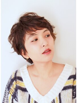 シアン(CYAN) ゆるふわマッシュショート/新宿駅