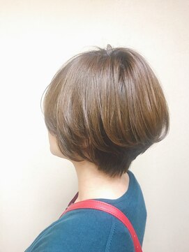 レーヴ(Reve) 低温デジタルパーマクラシカルショートボブ