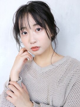 アルバム 渋谷パルコ(ALBUM) ニュアンスローポニースタイル_耳かけウェーブパーマ_46714