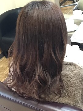 ユニバー(UNIVER HIAR DESIGN) .