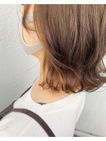 カプア 仙台駅前店(Kapua)&nbsp;インナーカラー　グレージュ　外ハネボブ　10代20代30代