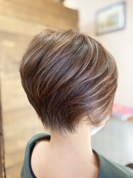 トリート(TREAT) ≪艶髪ヘッドスパコース≫カラーリング+カット