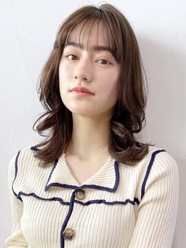 アイティー バイ アルバム 中野店(IT by ALBUM) チャイボーグ風ミディアムヘアグロスブラウン_28381