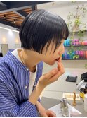 ショートボブ