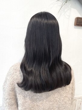 ネオリーブアオバ 高田馬場店(Neolive aoba) アディクシーカラーネイビーブラックで仕上げた韓国風ヘア