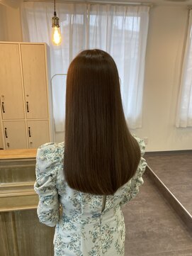 ウル(Uru) オリーブベージュ/髪質改善/縮毛矯正/髪質改善縮毛矯正/福山