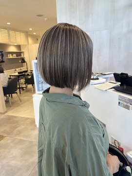 プラス ファースト ヘア(Plus 1st) パラパラブリーチ×ケアブリーチ×透け感ボブ