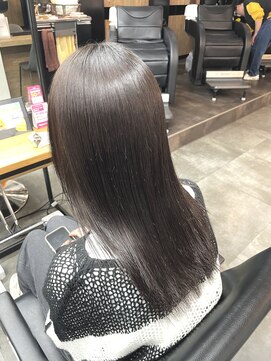 イース バイ アンブルリュクス 北千住(Ease by amble luxe) 髪質改善ストレート