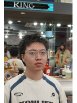 ツークツワンク バーバー 新宿(ZUG2WANG BARBER)&nbsp;スパイキーショート